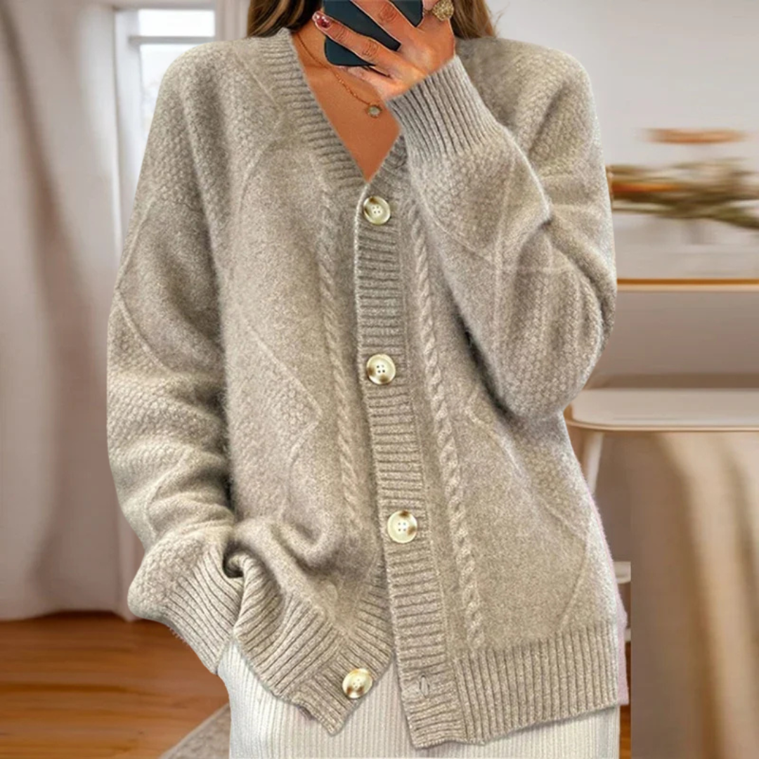 Piera Cable Cardigan | Warm, elegant, altijd passend